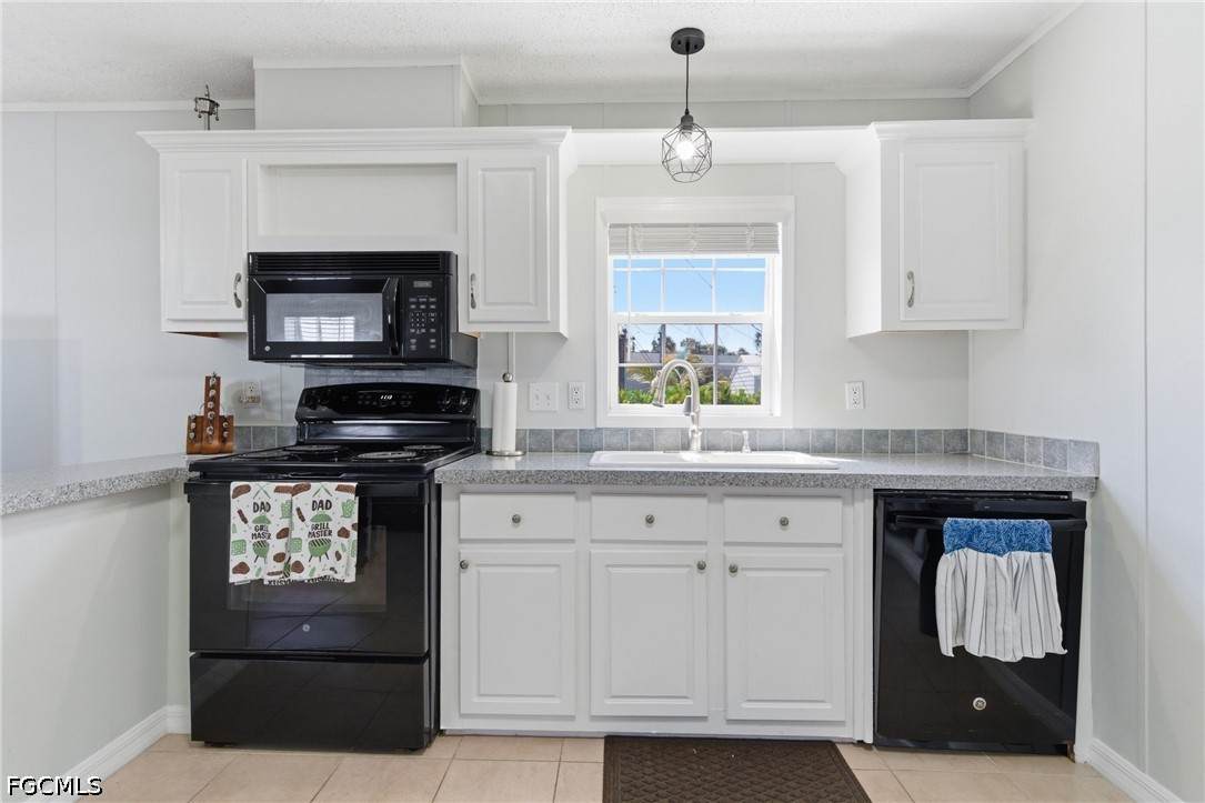 5558 Palm Beach Boulevard - Photo 1