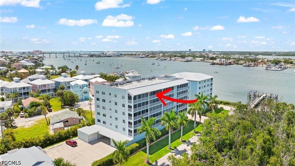 345 Mango Street - Photo 1