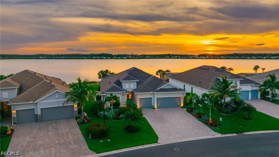 13696 Blue Bay Circle - Photo 1