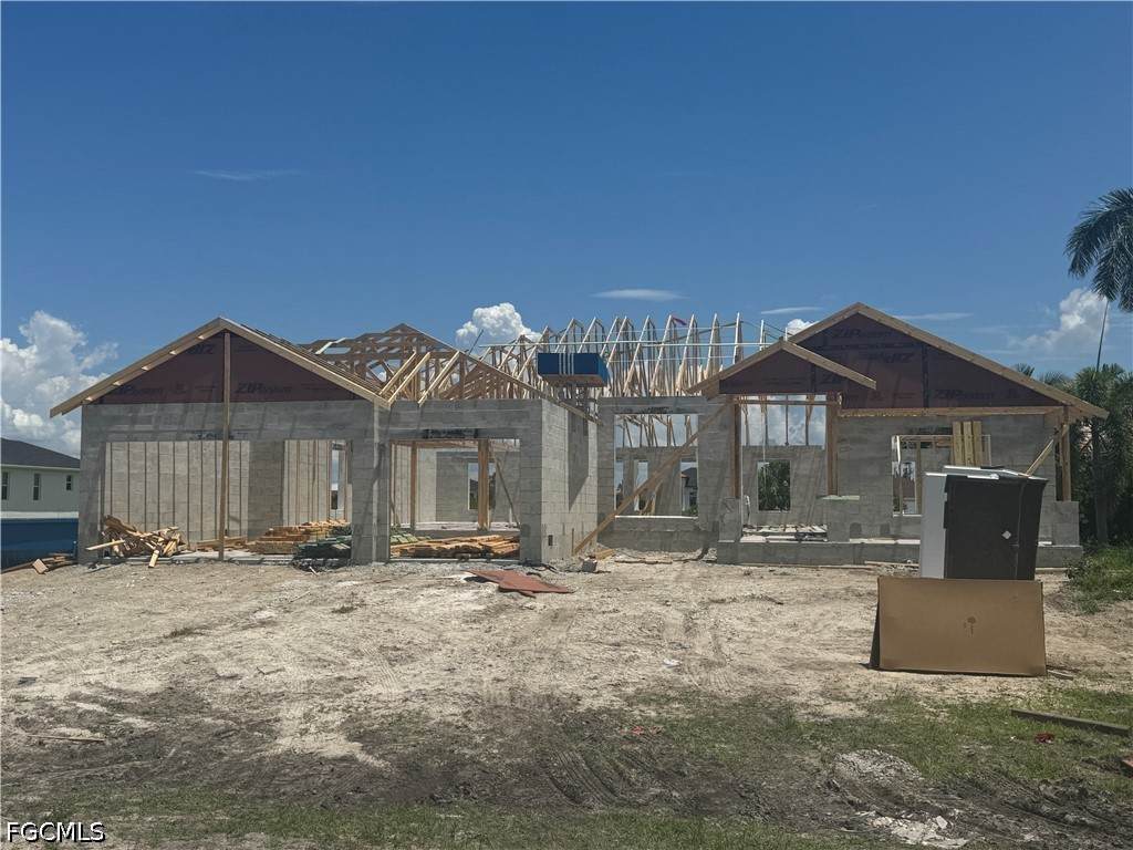 4625 31st Terrace - Photo 1