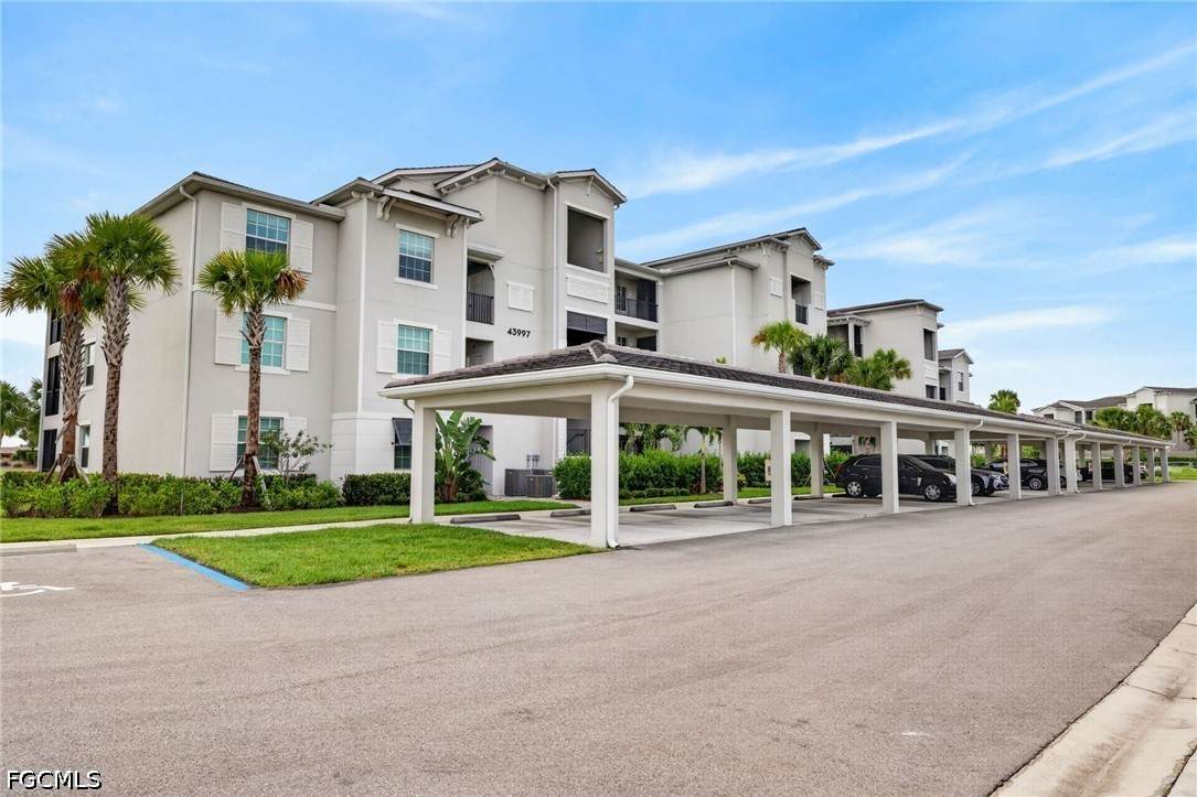 43997 Boardwalk Loop - Photo 1