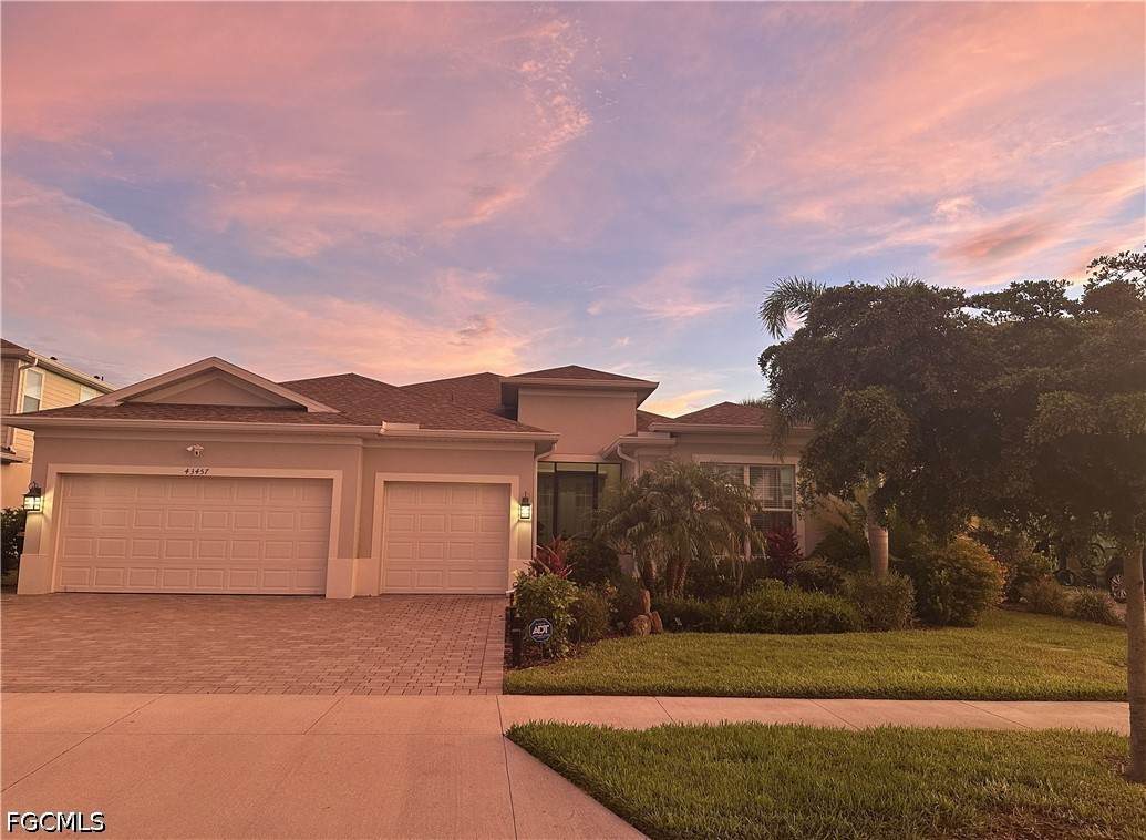 43457 Treadway Drive - Photo 1