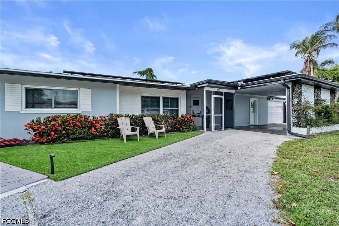 4350 Orangewood Avenue - Photo 1