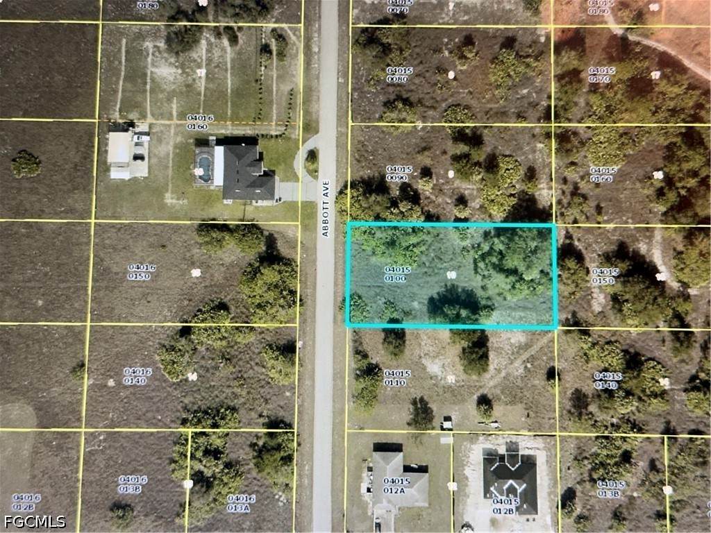 1704 Abbott Avenue - Photo 1