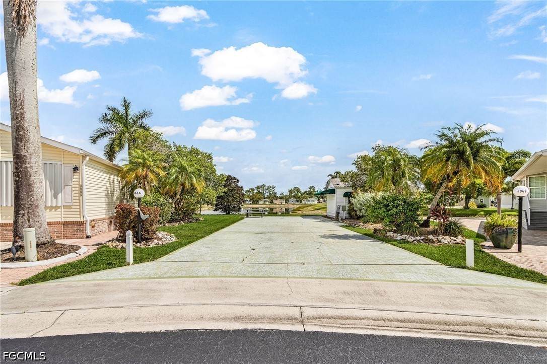 3066 Waterview Point - Photo 1