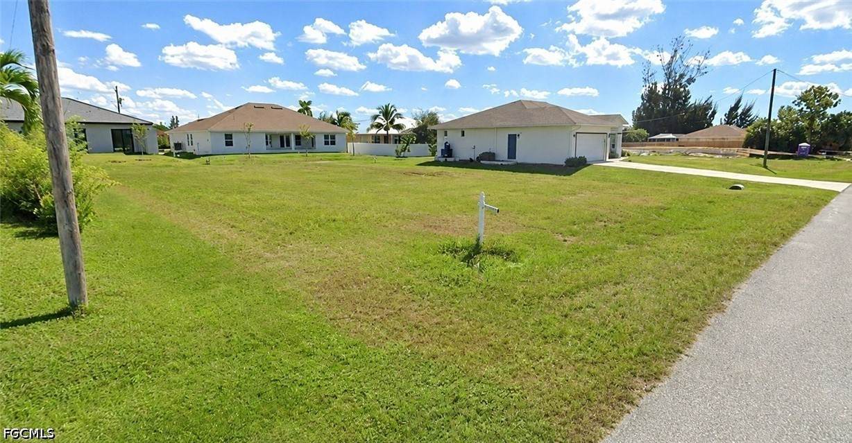 2333 36th Avenue - Photo 1