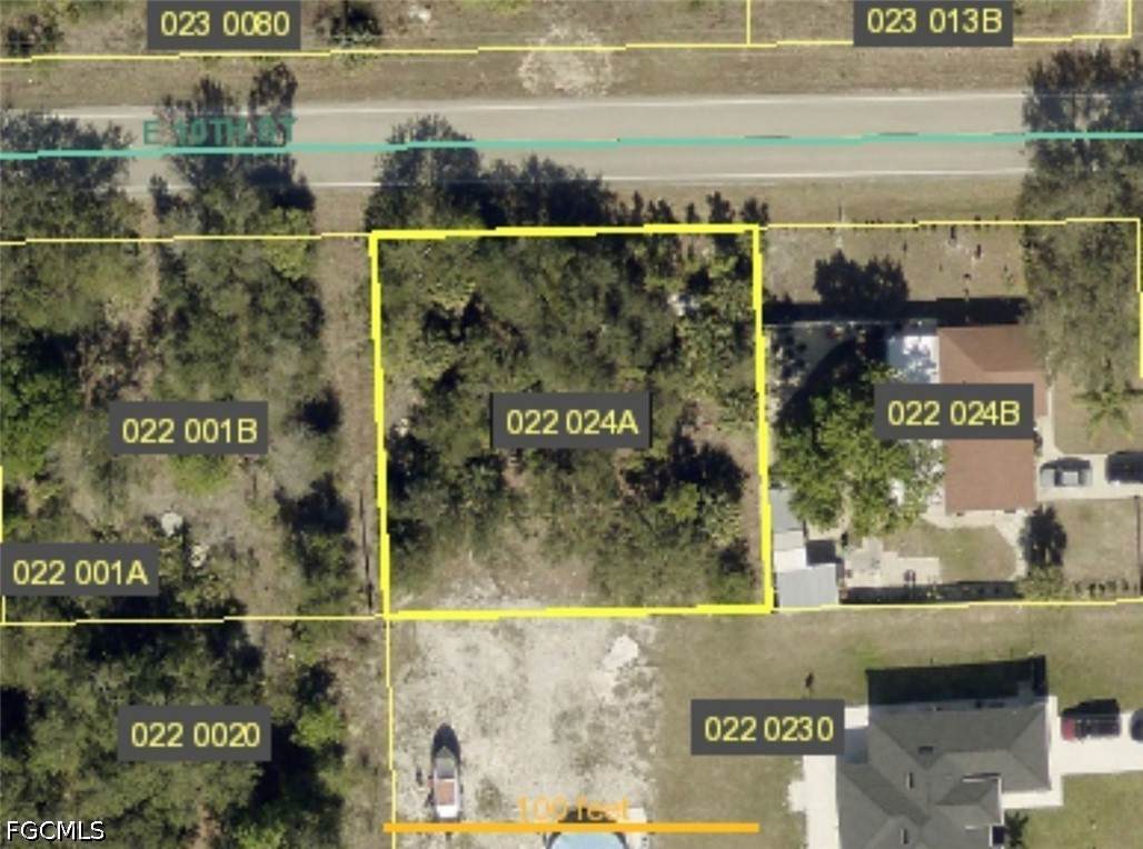 1204 10th Street - Photo 1