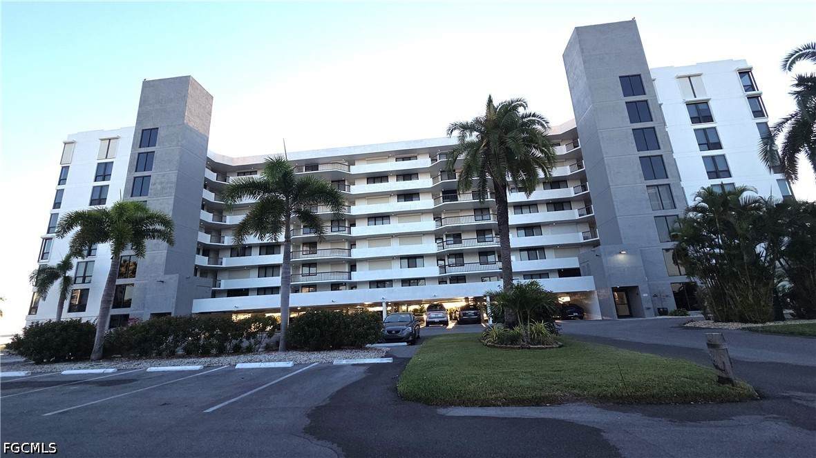 4253 Bay Beach Lane - Photo 1