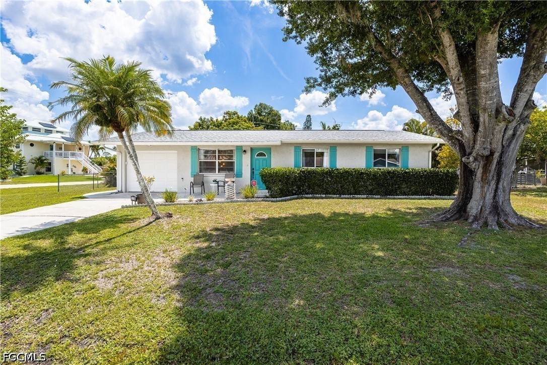 2138 Dominica Avenue - Photo 1