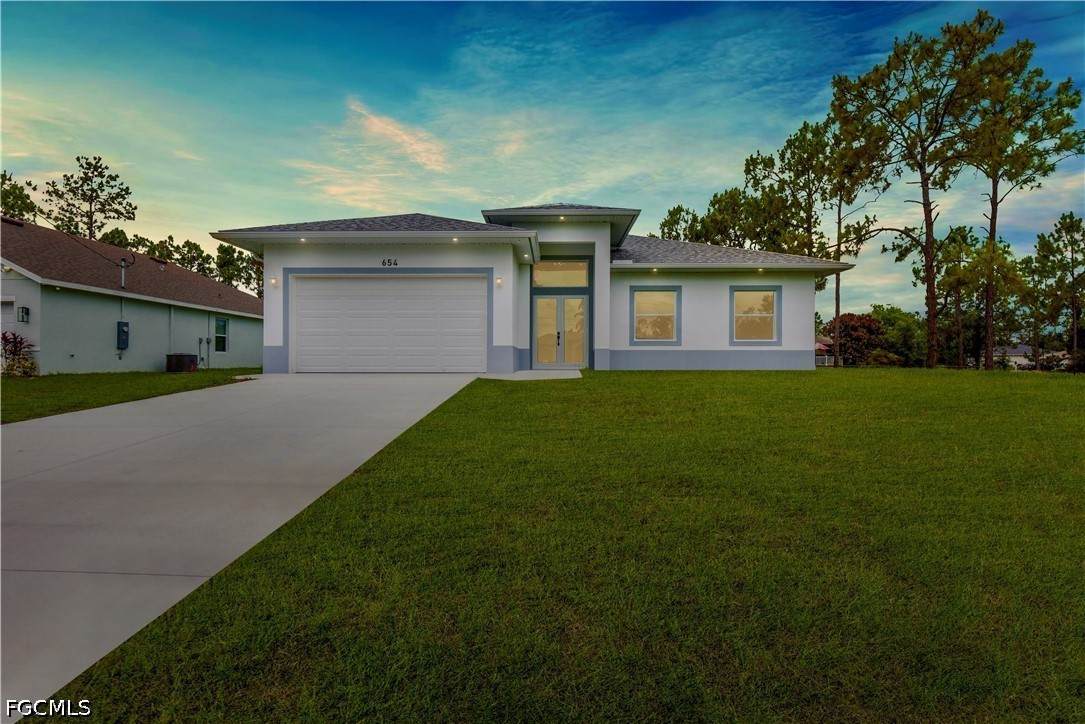 654 Trinity Street - Photo 1
