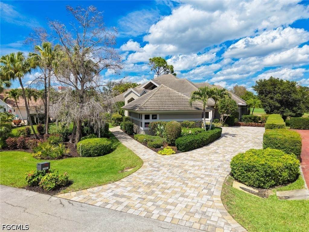 8301 Glenfinnan Circle - Photo 1