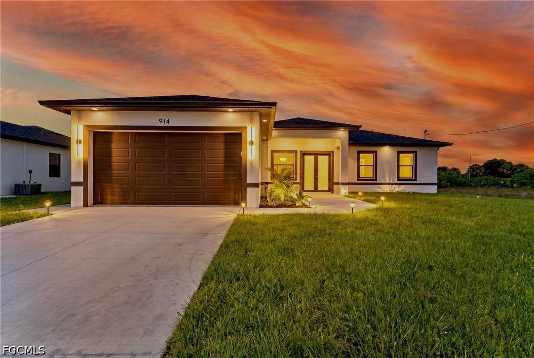 914 Manresa Avenue - Photo 1