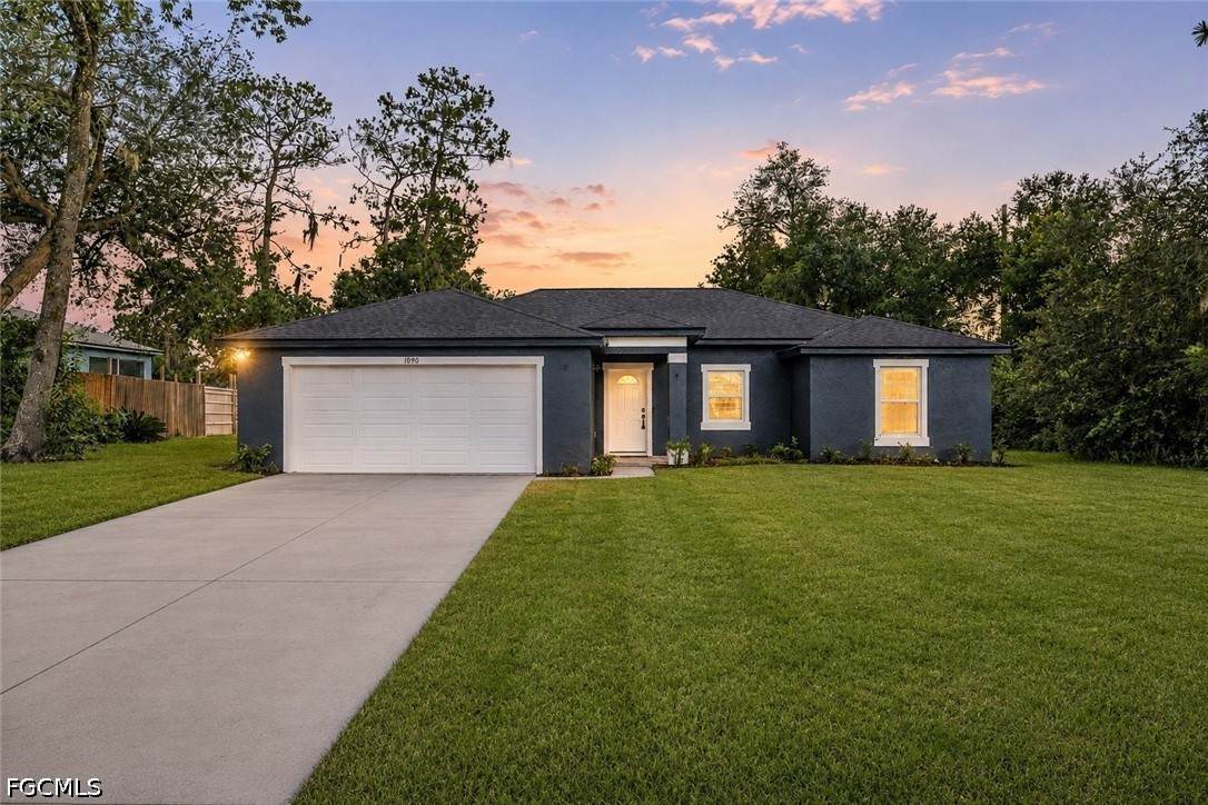 1090 Parnell Court - Photo 1