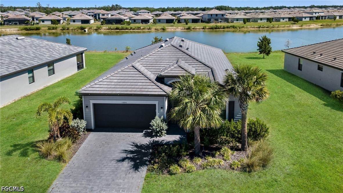 13846 Pine Lodge Lane - Photo 1
