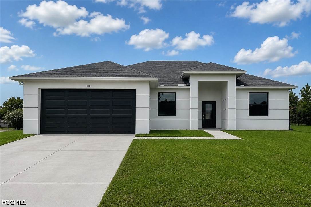 2524 Lakeview Drive - Photo 1