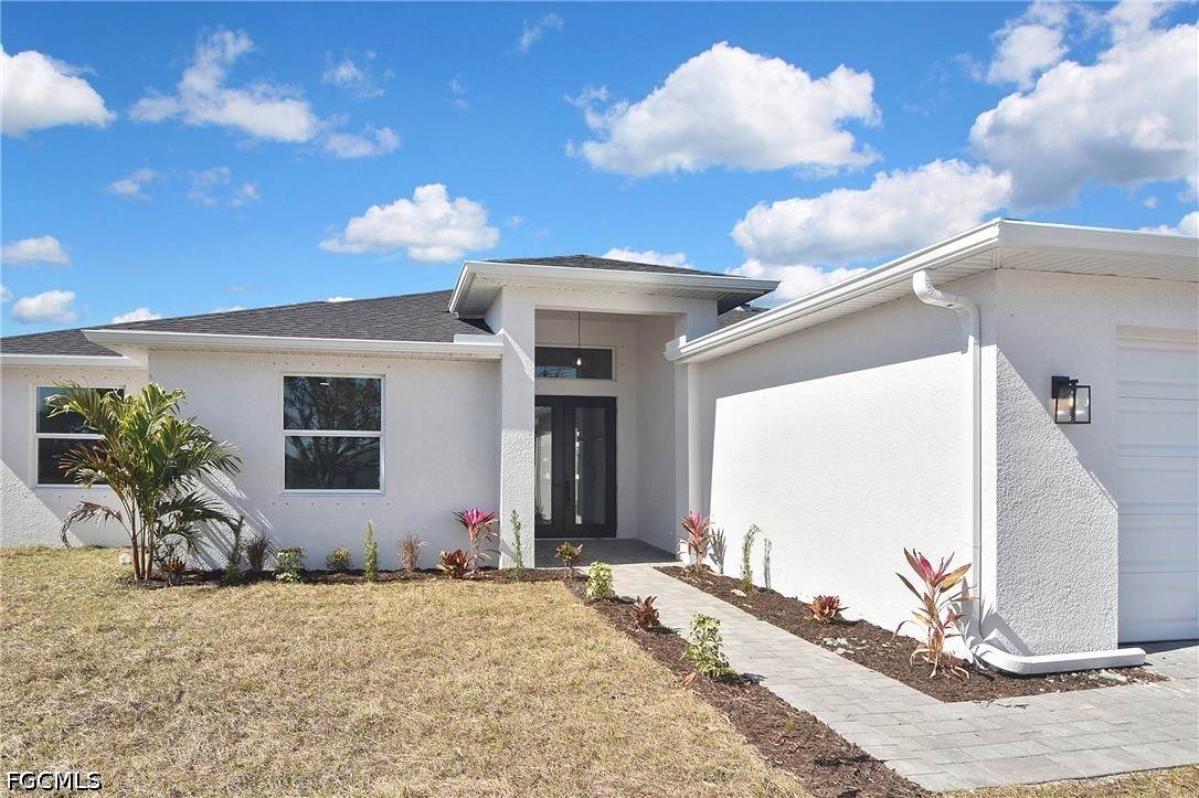 1906 28th Avenue - Photo 1