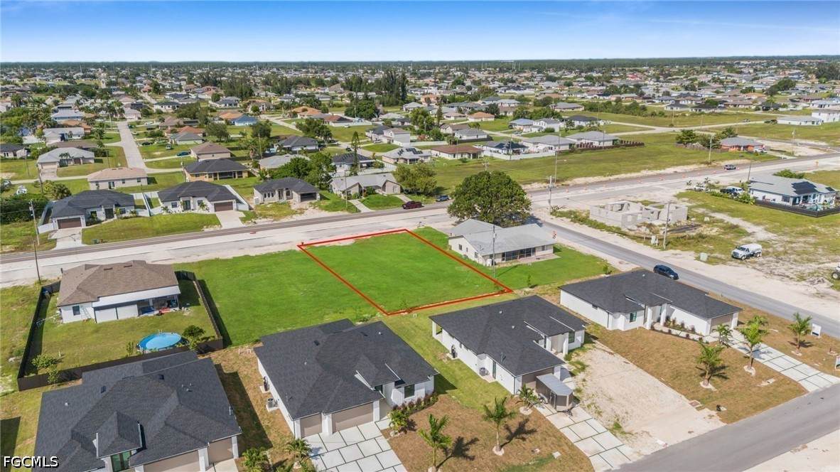 406 Diplomat Parkway - Photo 1