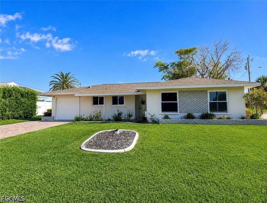 217 40th Street - Photo 1