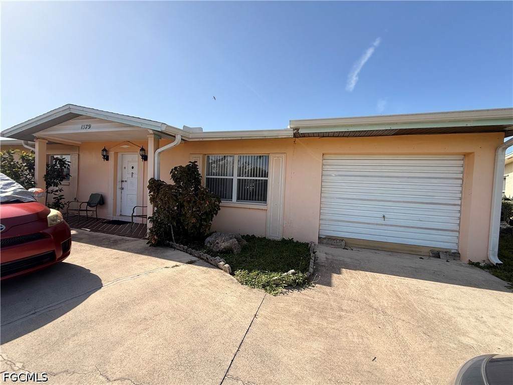 1379 Golf Drive - Photo 1