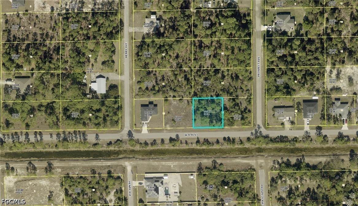502 8th Street - Photo 1