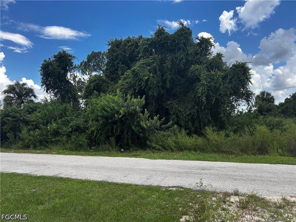 3111 7th Street - Photo 1