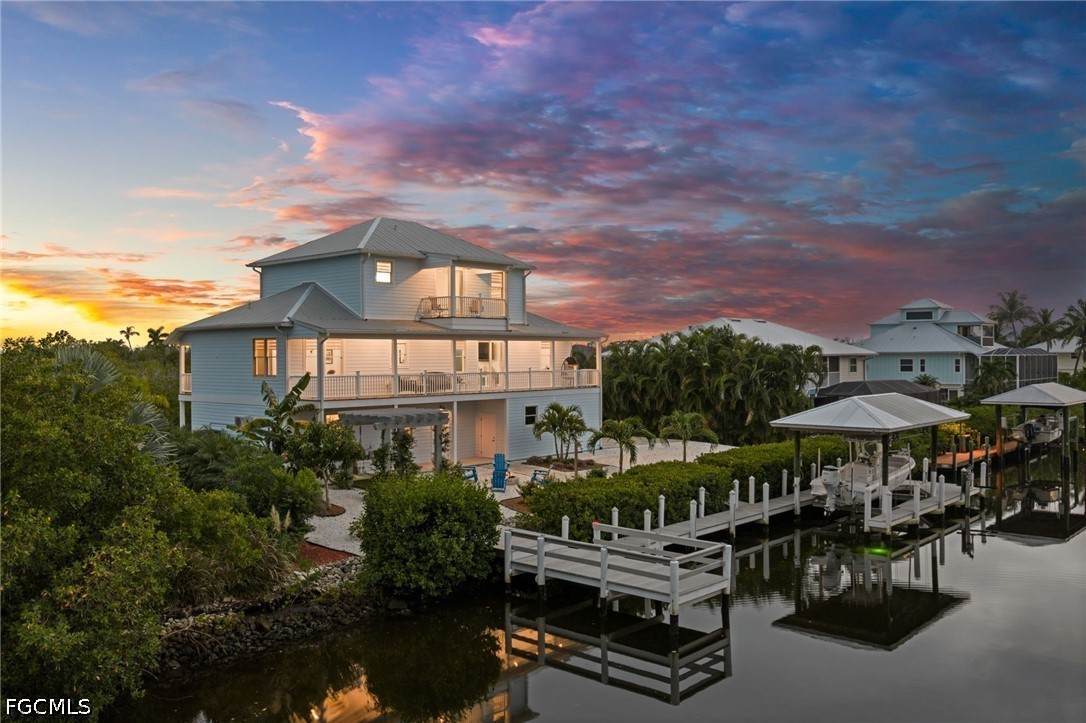 2912 Buttonwood Key Court - Photo 1