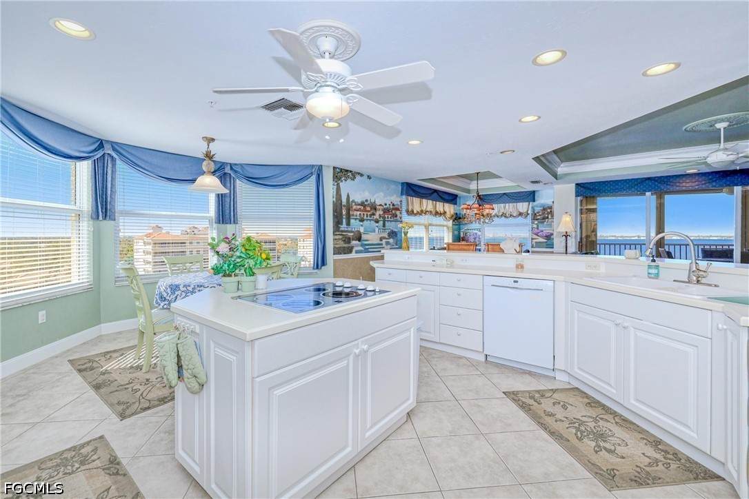 15100 Harbour Isle Drive - Photo 1