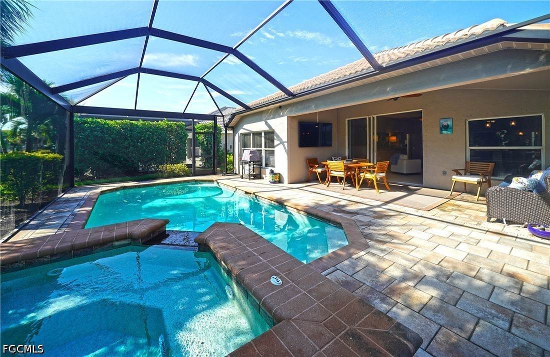 10057 Oakhurst Way - Photo 1