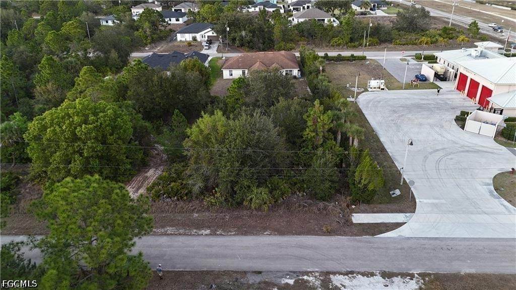 2504 48th Street - Photo 1