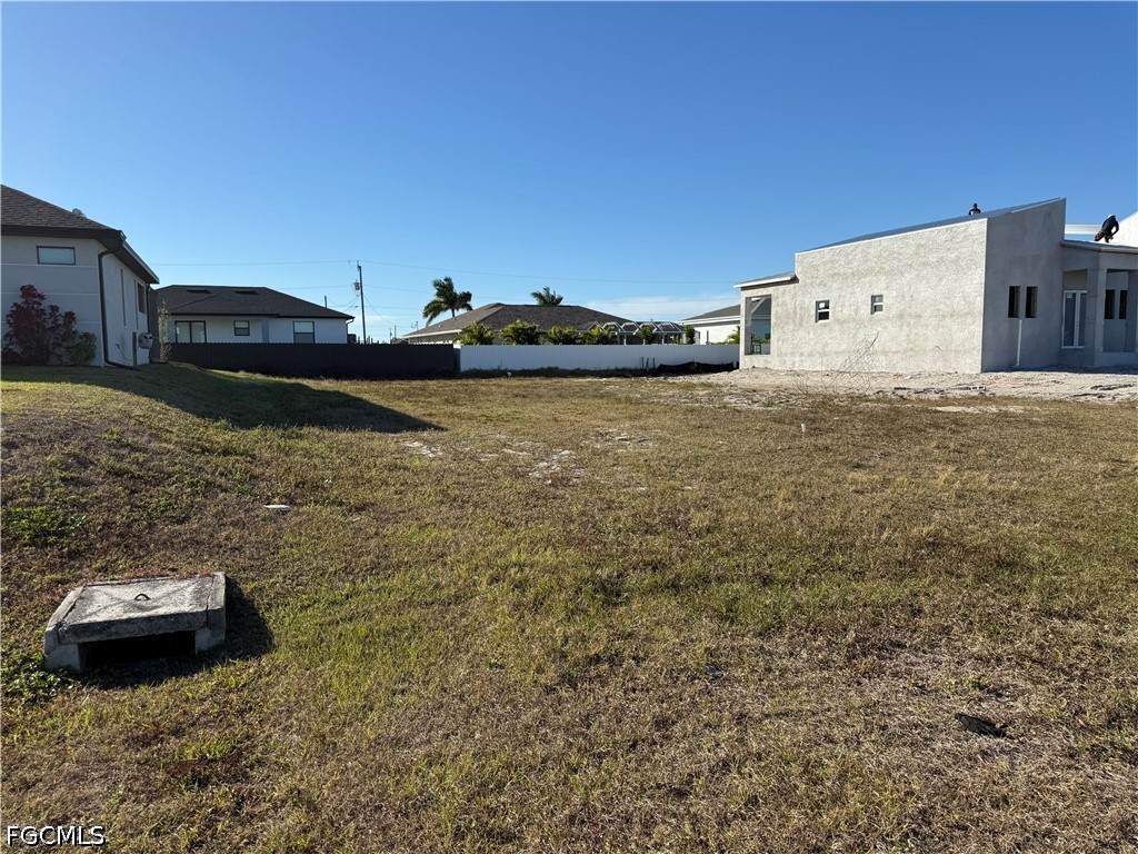 4008 Old Burnt Store Road - Photo 1