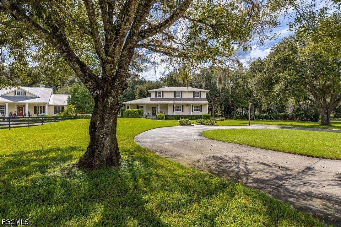 4691 Long Lake Drive - Photo 1