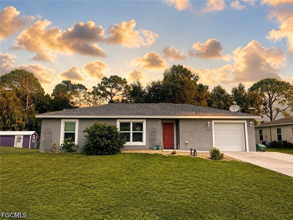 5013 Tradewinds Circle - Photo 1