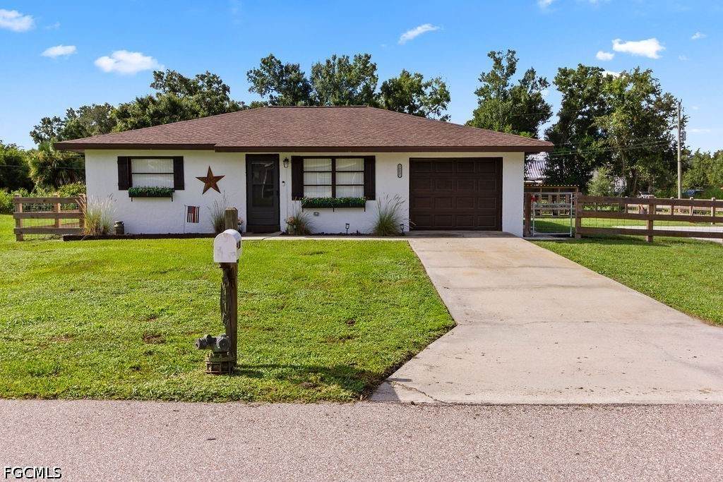 30097 Elm Road - Photo 1