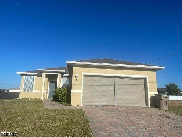 211 28th Street - Photo 1