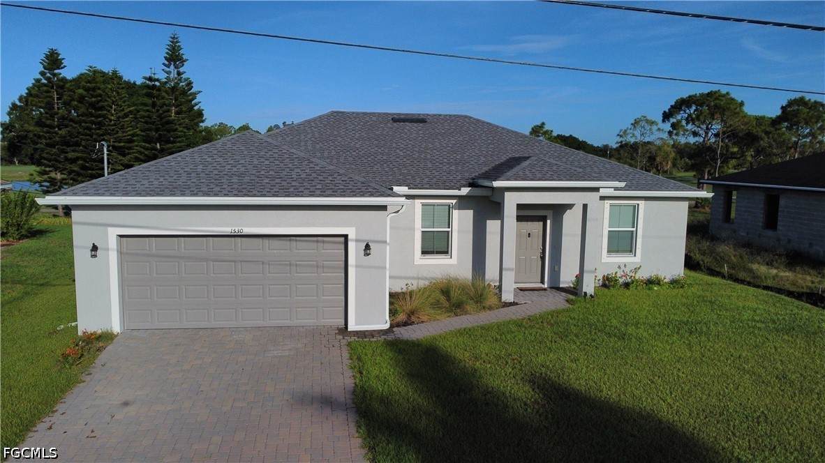 1530 25th Avenue - Photo 1