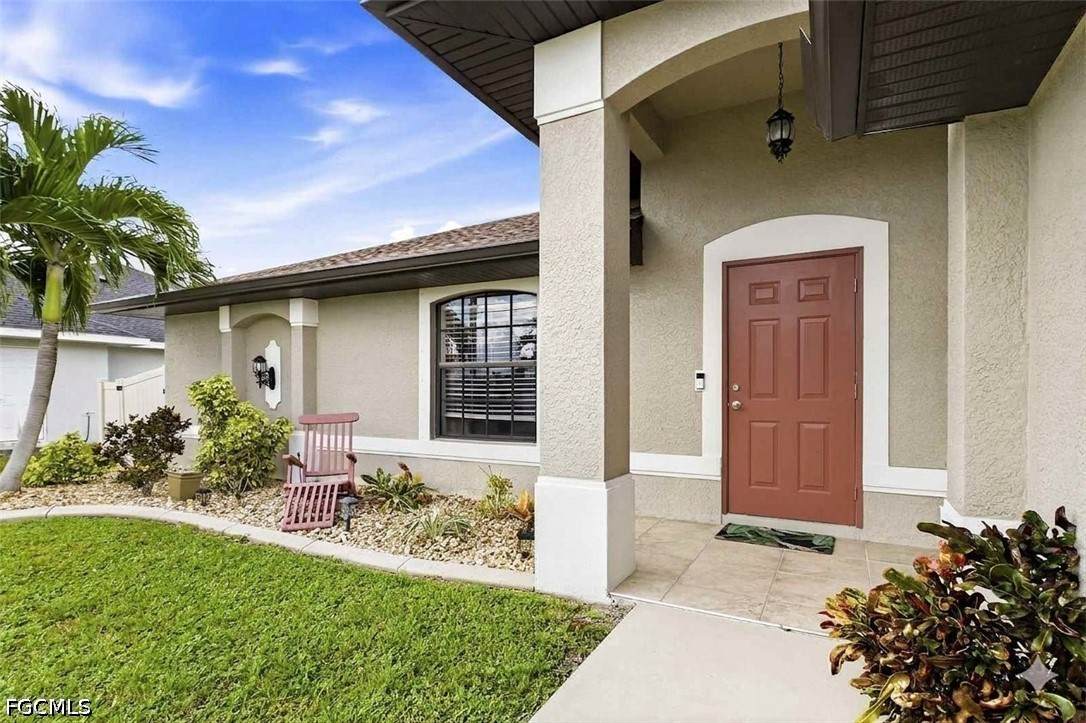 4352 Agualinda Boulevard - Photo 1