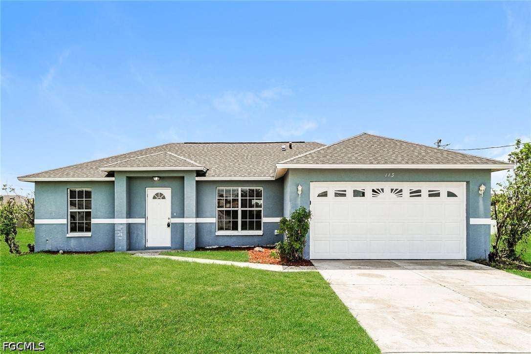 113 Blackstone Drive - Photo 1