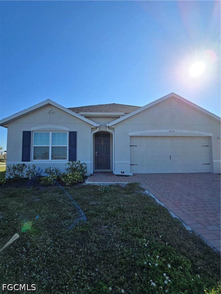 4325 7th Avenue - Photo 1
