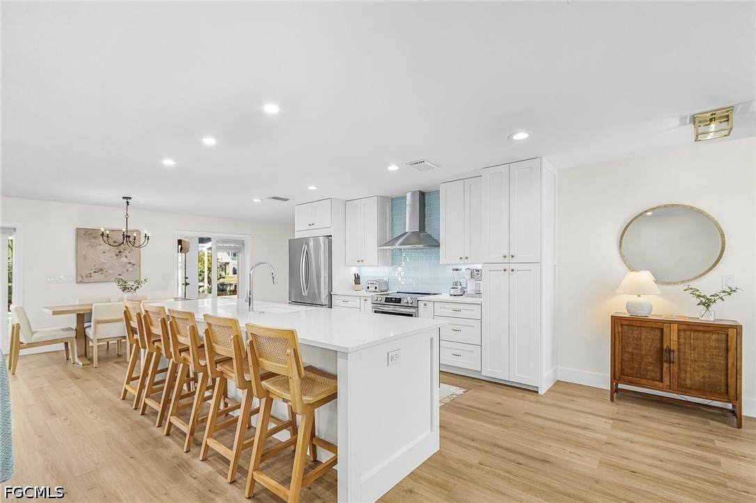 8 Palmview Boulevard - Photo 1