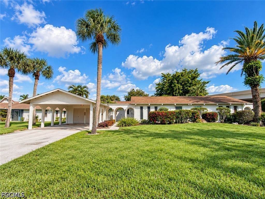 4272 Island Circle - Photo 1