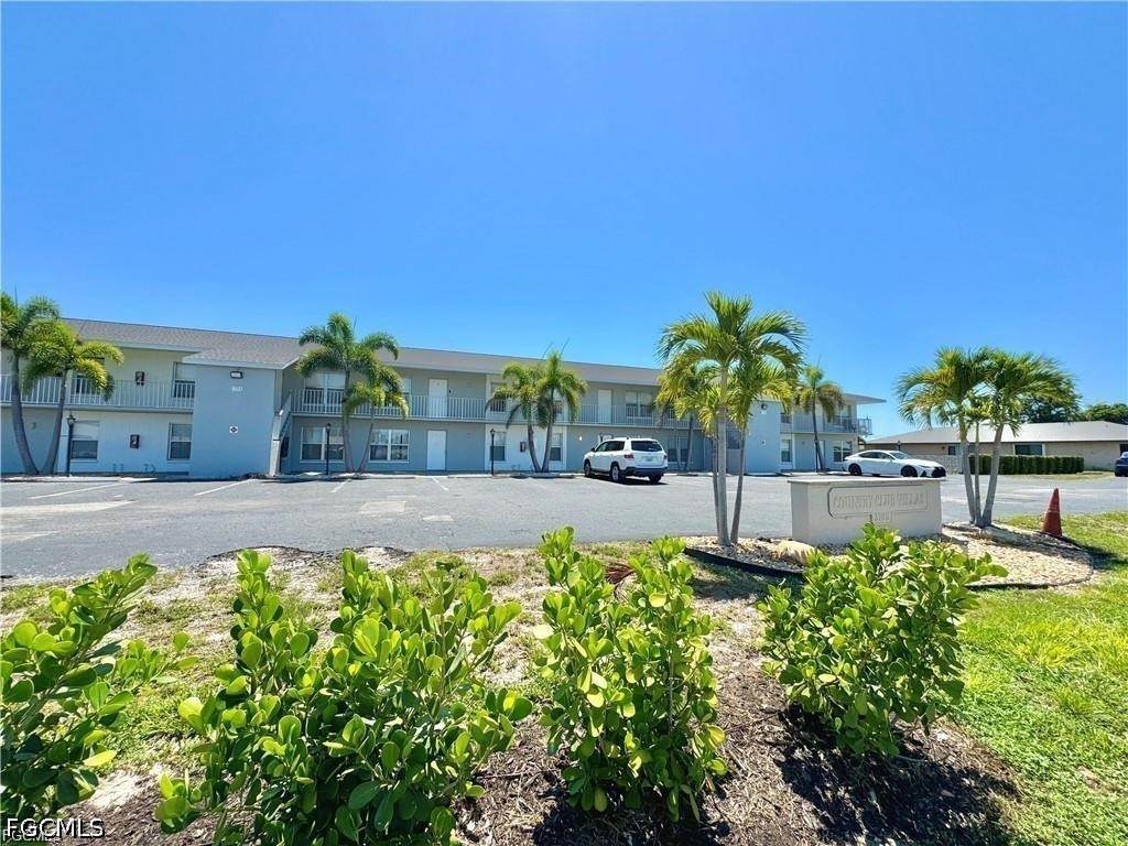 3705 Country Club Boulevard - Photo 1