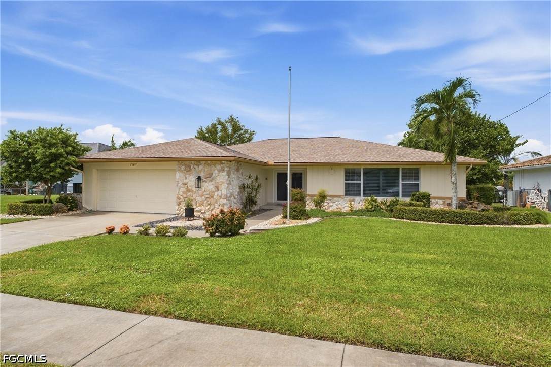 4557 Gulf Avenue - Photo 1