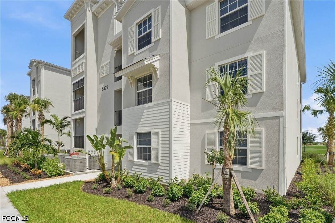 5479 Double Eagle Circle - Photo 1