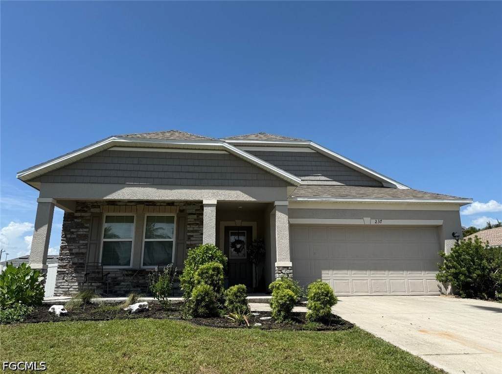 237 31st Terrace - Photo 1