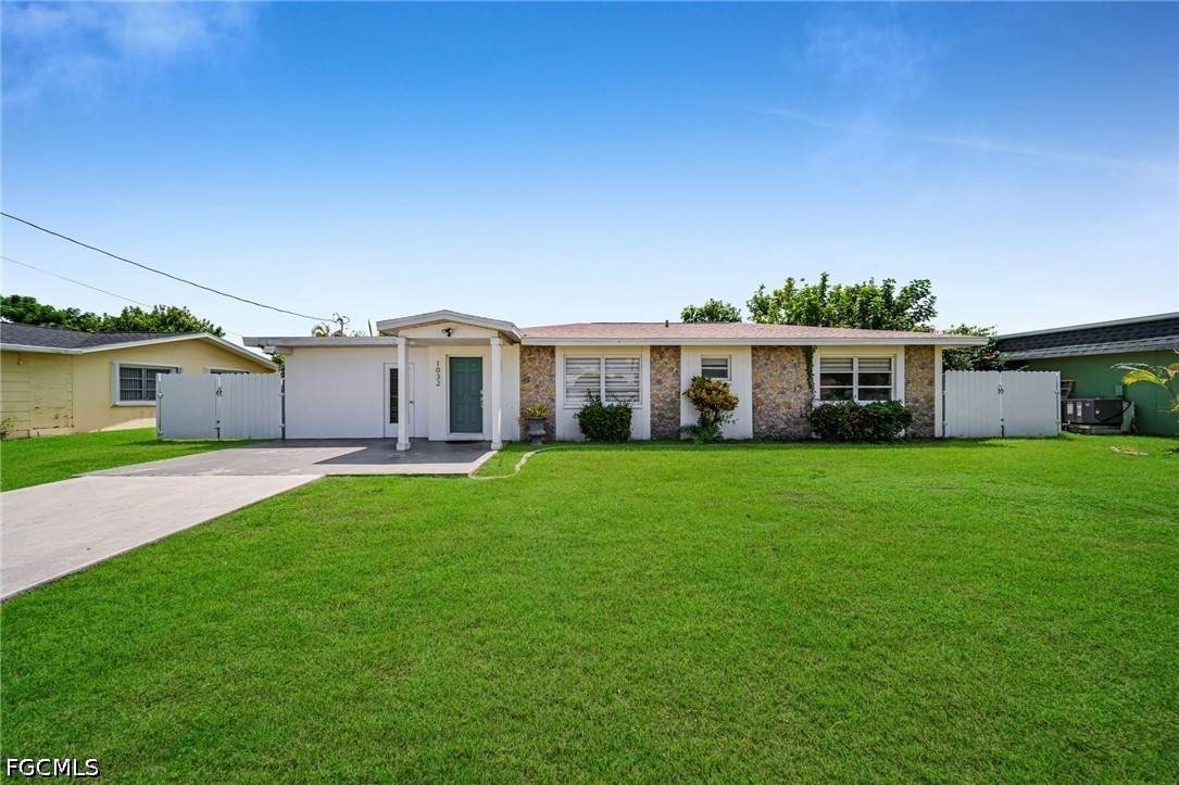1032 Pine Island Lane - Photo 1