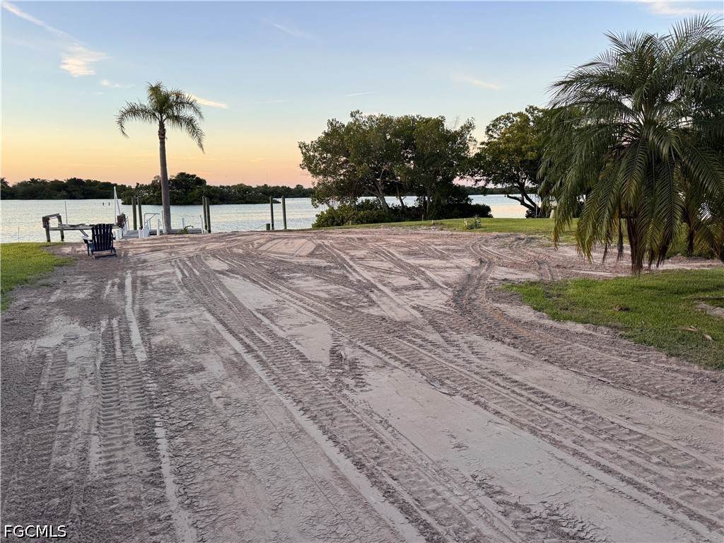 321 Shoreland Drive - Photo 1