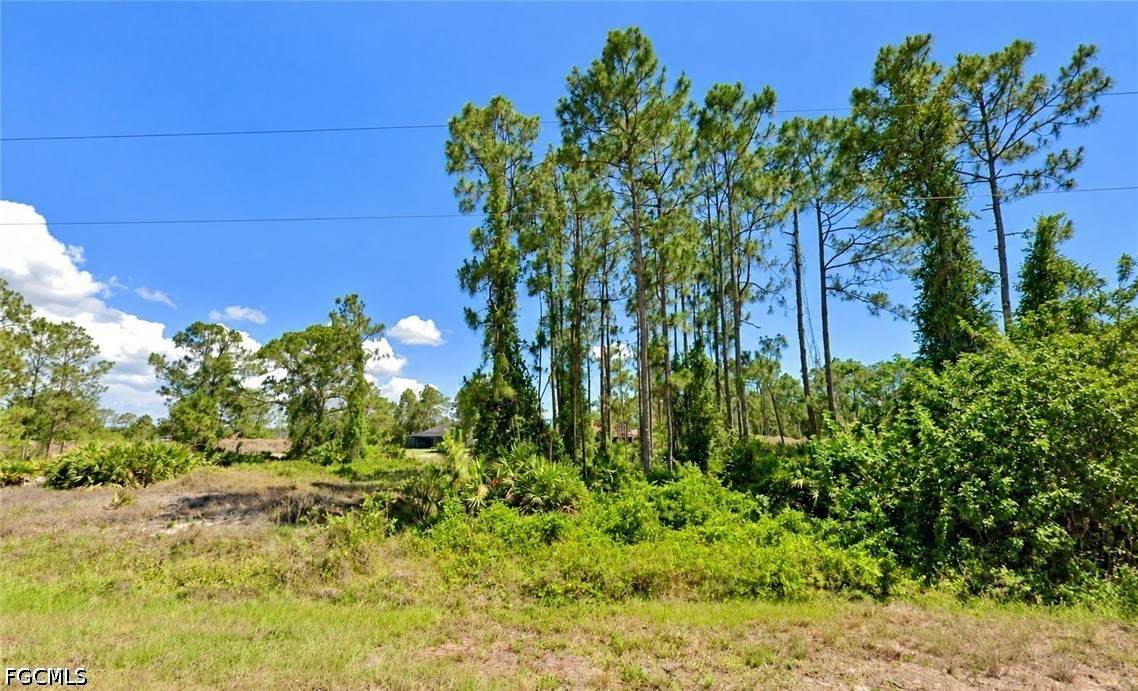 610 Ames Street - Photo 1