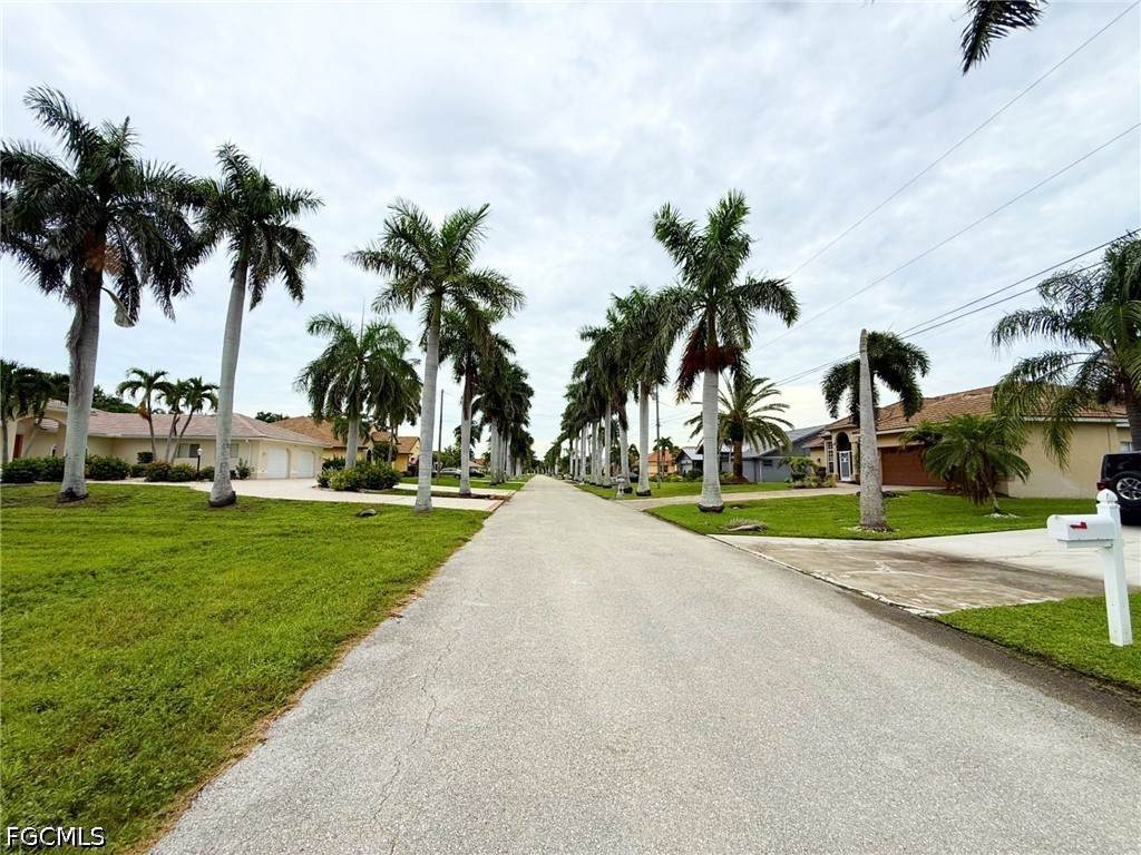 2619 52nd Lane - Photo 1