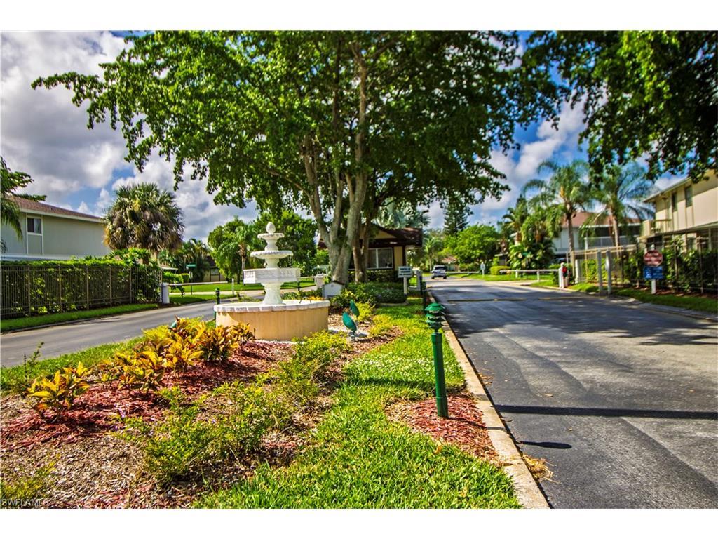 5810 Newfoundland Cir #2, Fort Myers, FL 33907 (MLS #216056204) :: The New Home Spot, Inc.