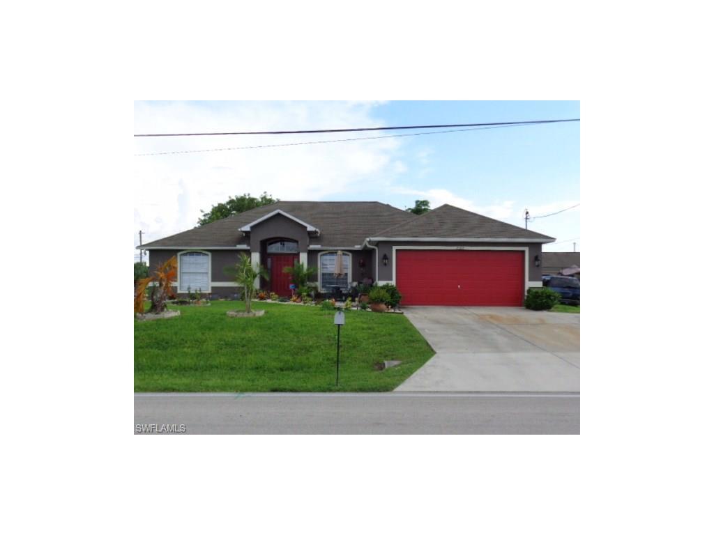 2312 Kismet Pky E, Cape Coral, FL 33909 (#216059123) :: Homes and Land Brokers, Inc